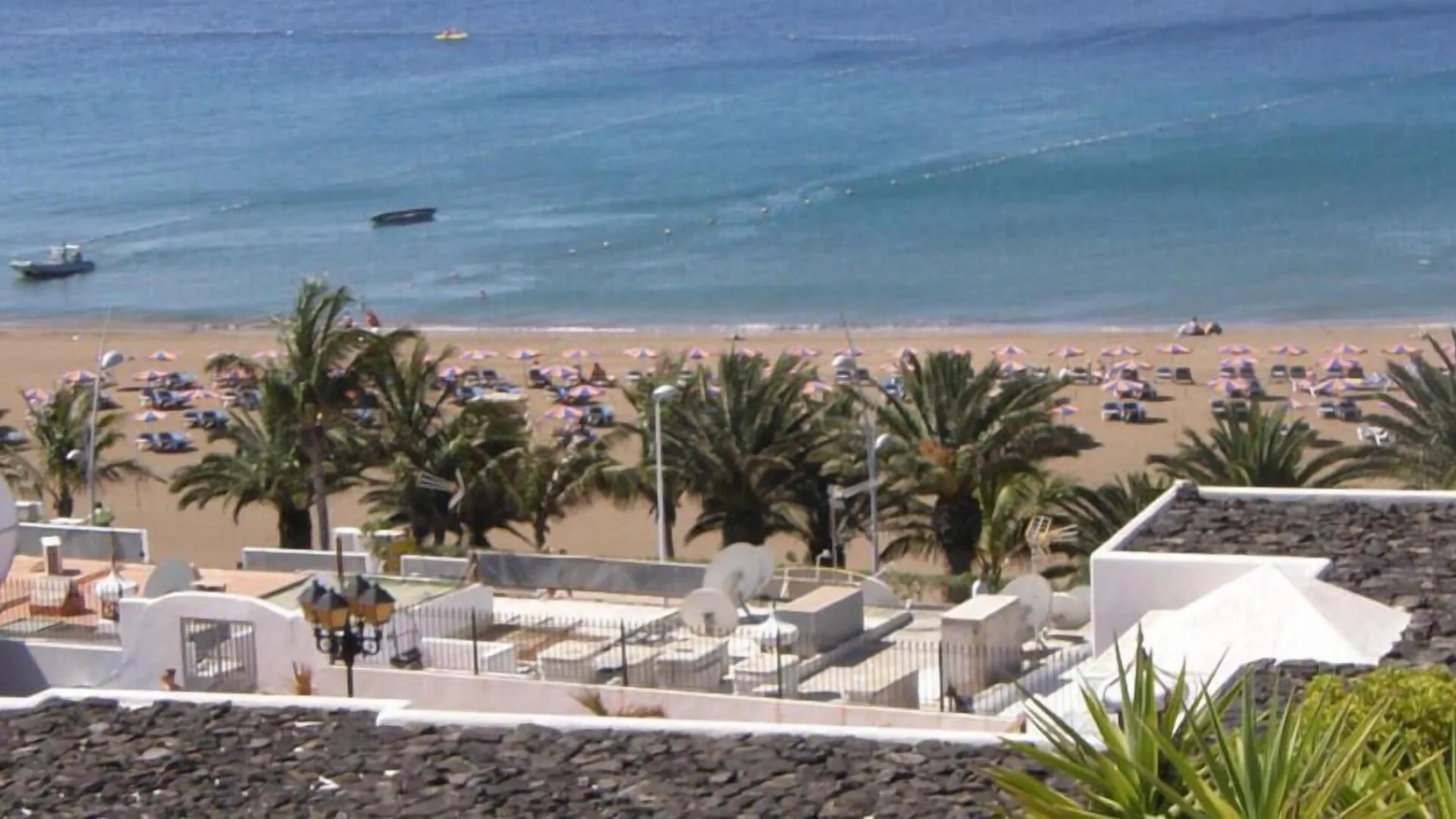****  R2 Bahia Kontiki Aparthotel Puerto del Carmen  Spain
