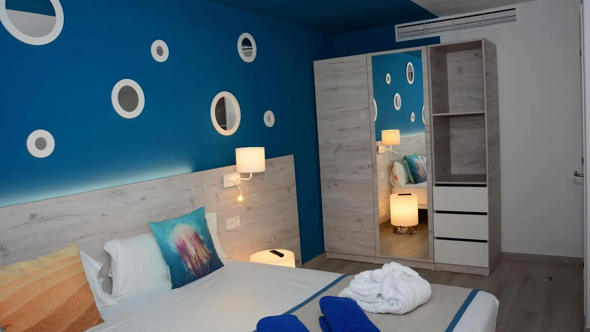 R2 Bahia Kontiki Aparthotel Puerto del Carmen