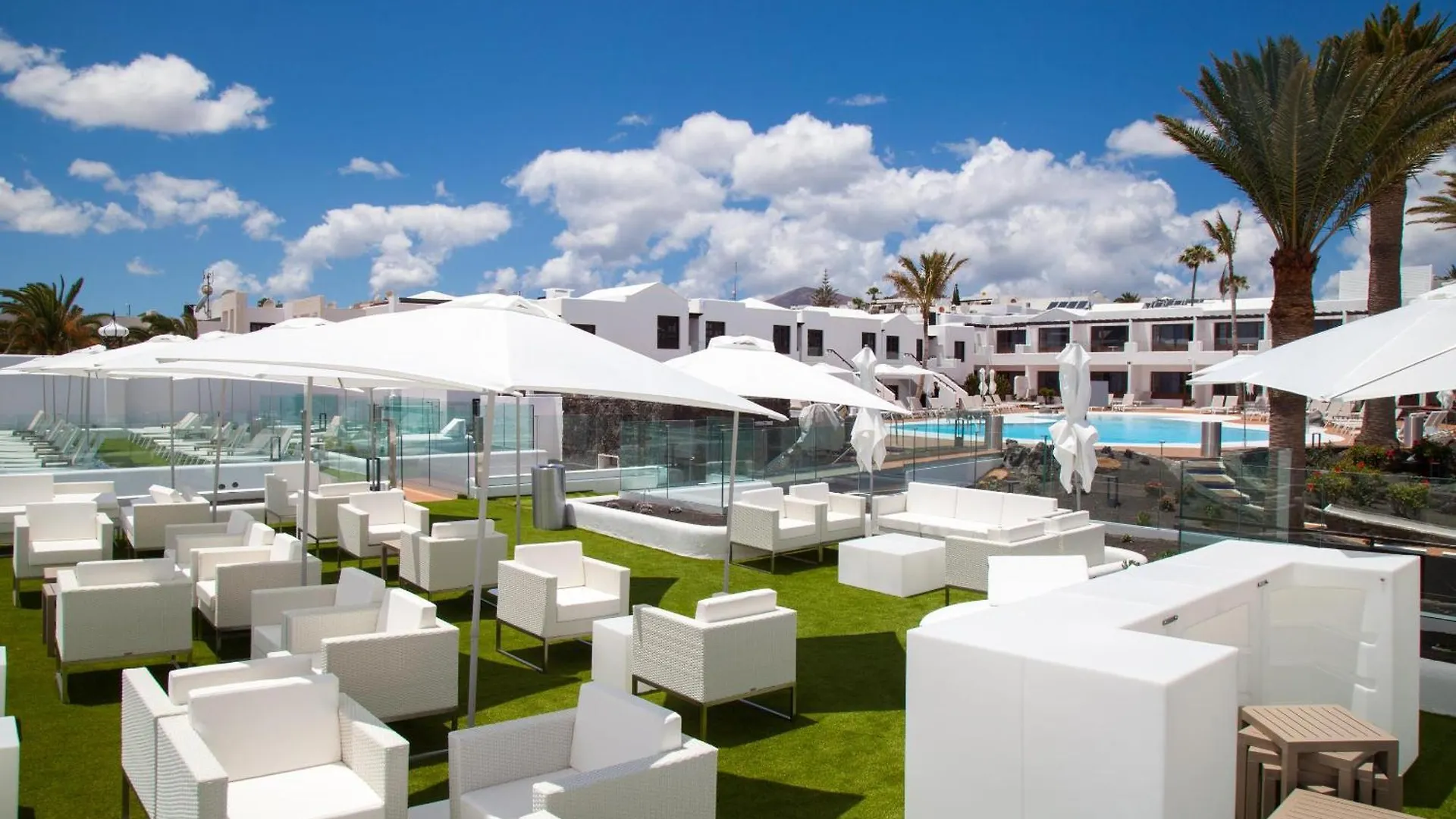 R2 Bahia Kontiki Aparthotel Puerto del Carmen
