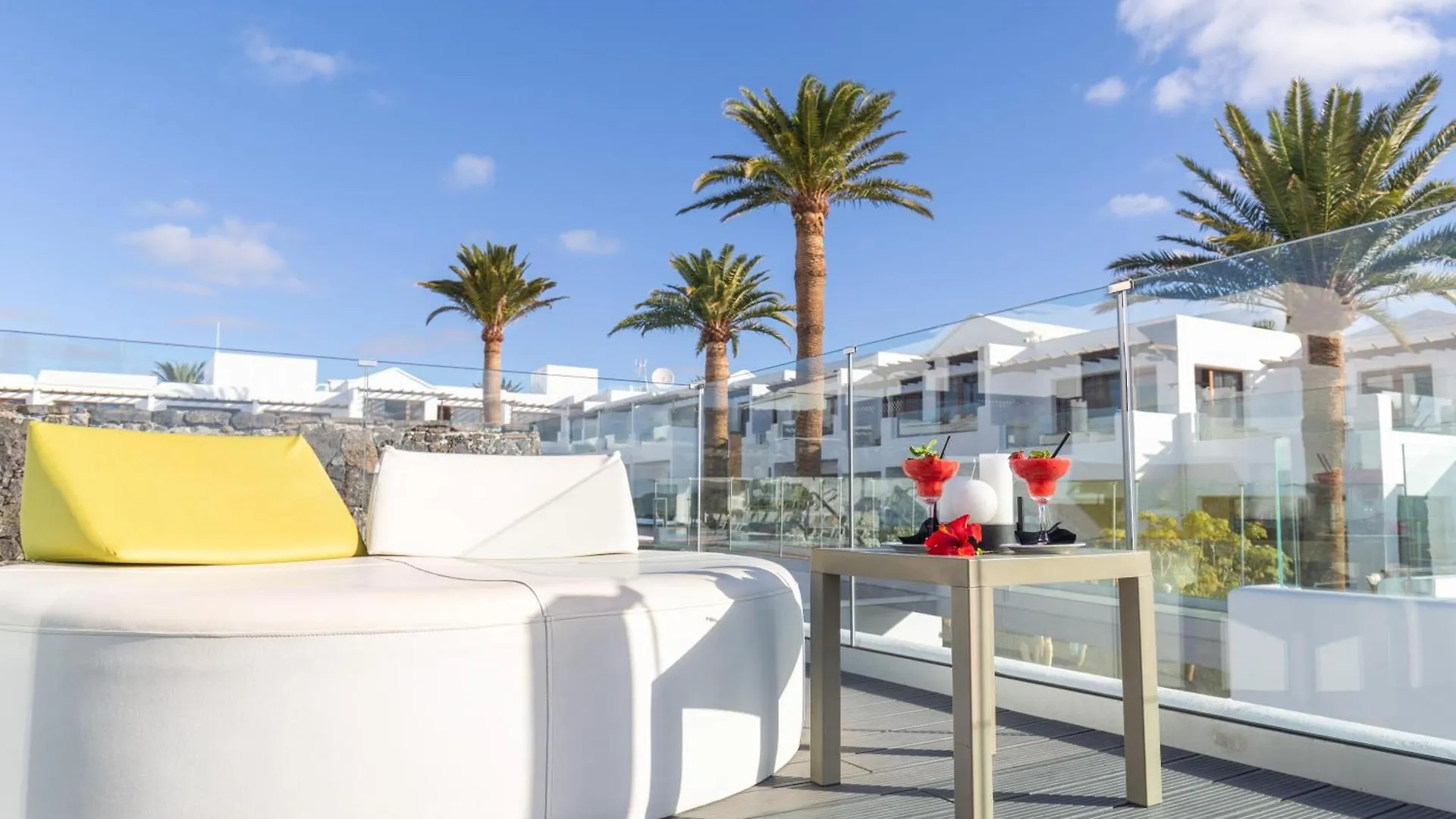 R2 Bahia Kontiki Aparthotel Puerto del Carmen