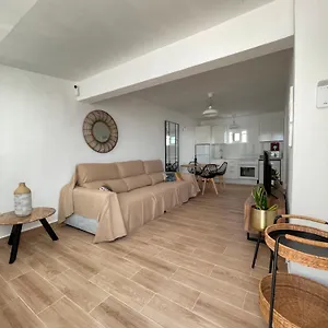  Aparthotel Ara