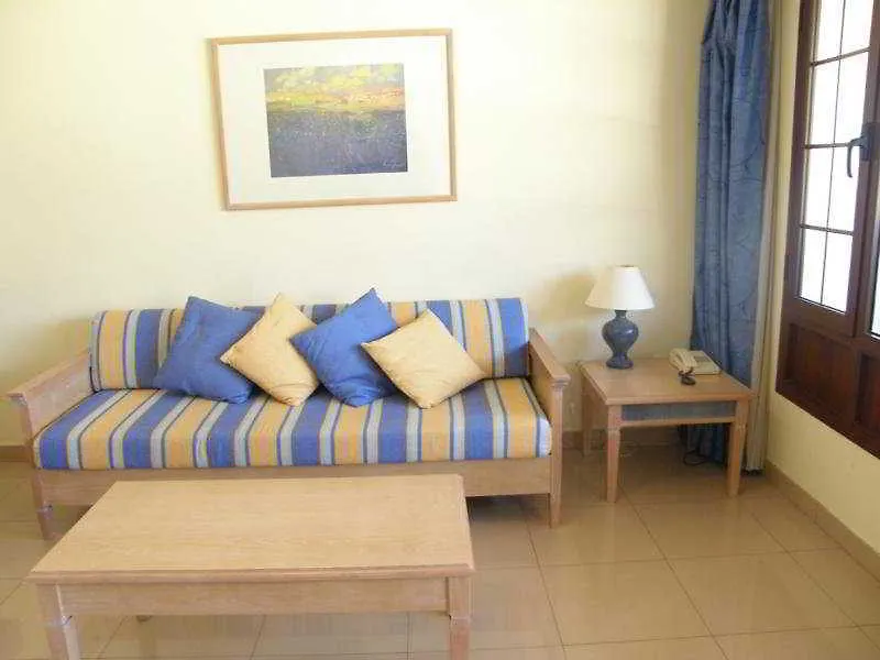 R2 Bahia Kontiki Aparthotel Puerto del Carmen  4*, Puerto del Carmen (Lanzarote) Spain